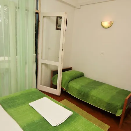 Apartments Toni Two Igrane Exterior photo